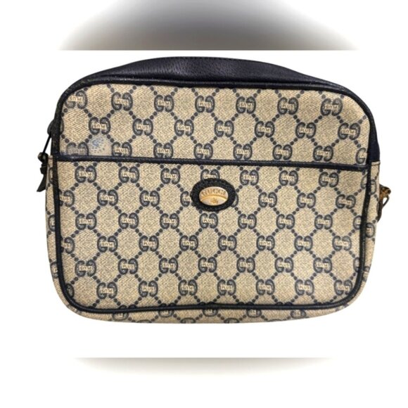 Gucci Plus Wristlet Clutch Bag *Vintage* - Picture 1 of 14